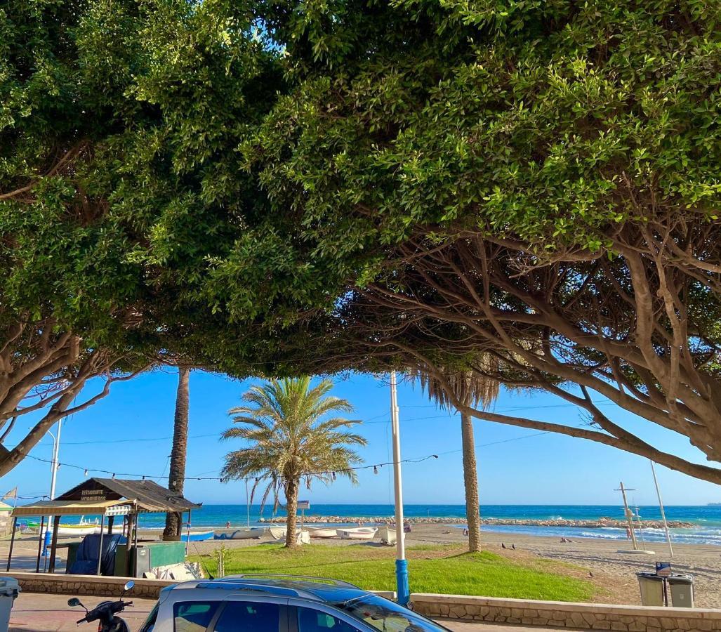 Relax , Sun And Beach Málaga Exterior foto